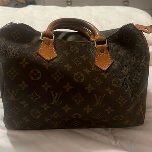 Vintage Louis Vuitton Speedy 30! Authentic
